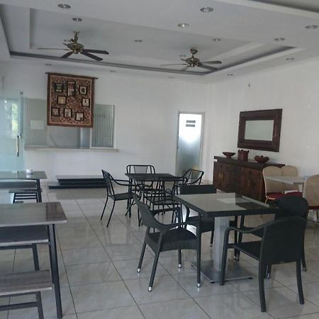 Liberty Homestay Parit  エクステリア 写真